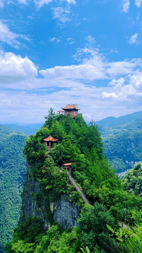 巴人河