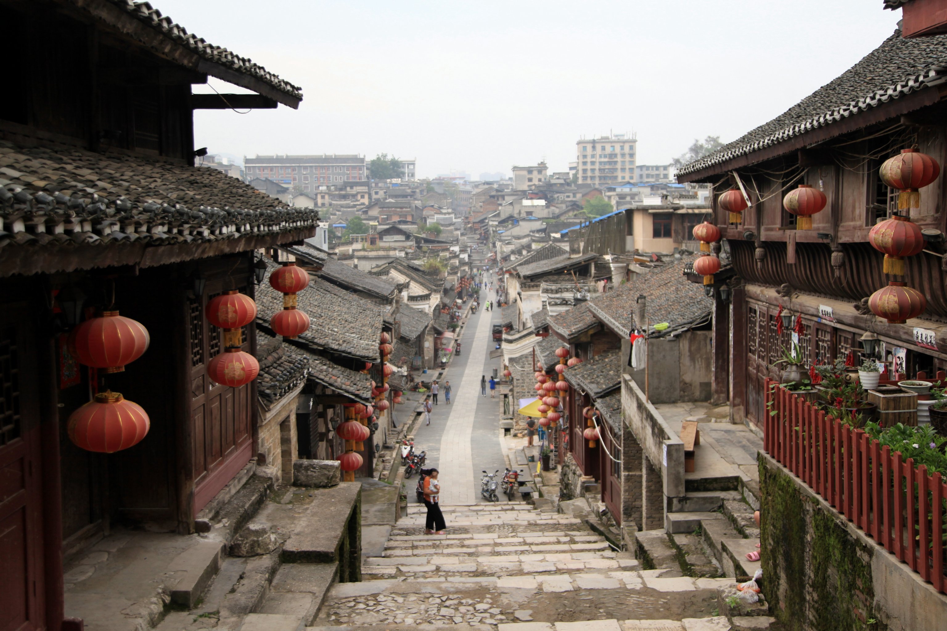 翘街古城