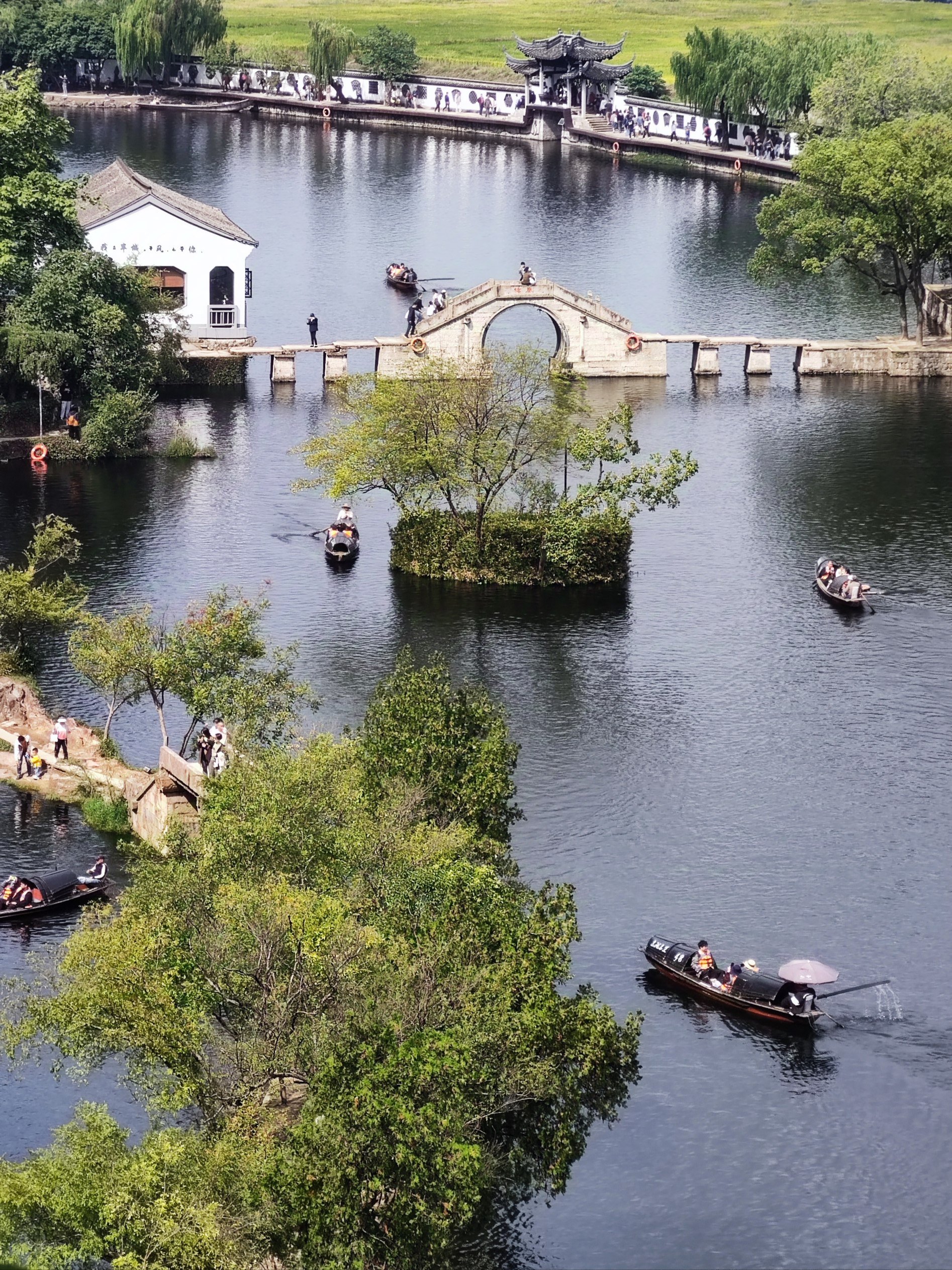 东湖