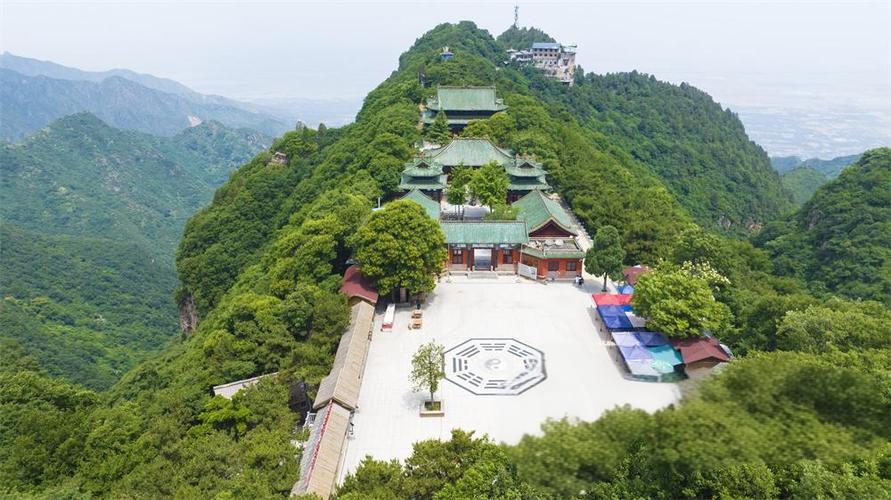 五老峰