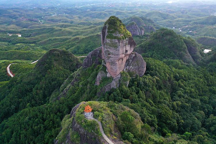 霍山