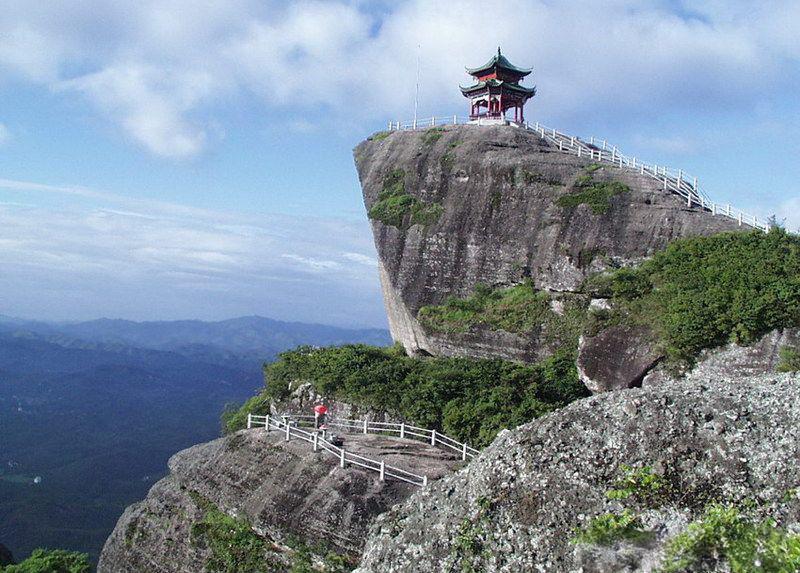 霍山